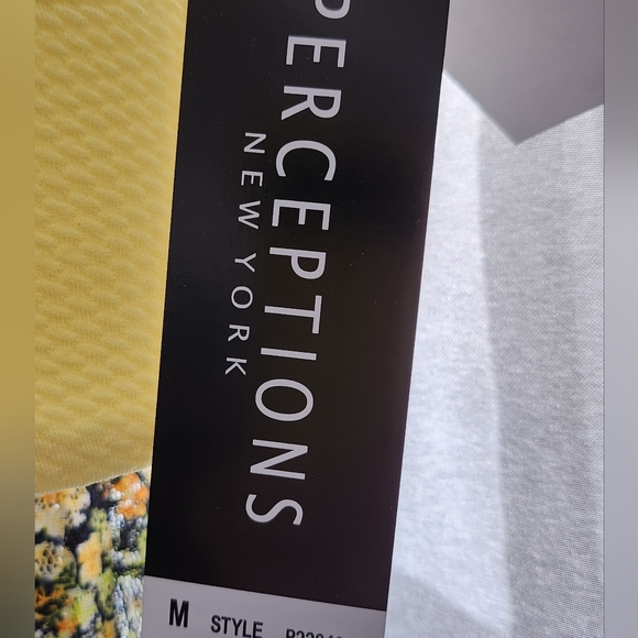 Nwt dress - Picture 3 of 3